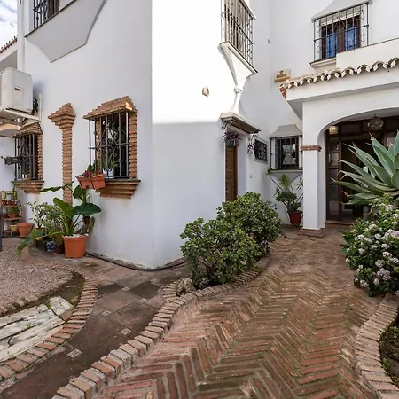 Oasis Willa Fuengirola